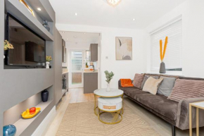 Classy 2BR btw Wimbledon & Streatham, 10 min tube
